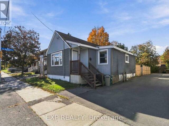 1022 MAITLAND AVENUE Ottawa Ontario, K2C 2B6 - 4 Bedrooms Home For Sale