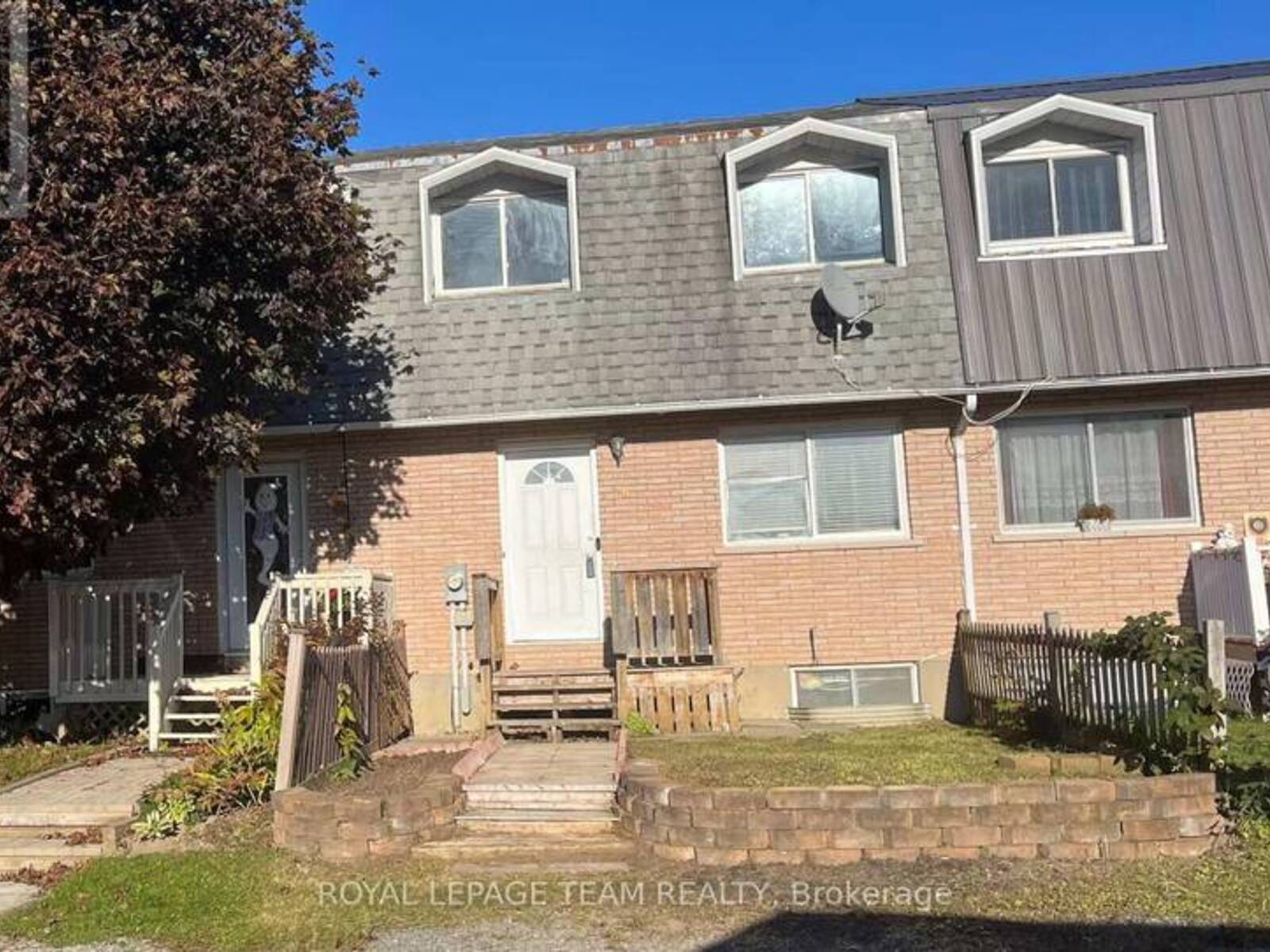 86 CARRAWAY CRESCENT, Morrisburg, Ontario K0C 1X0