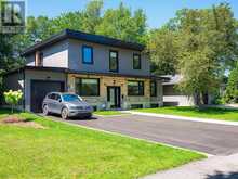 238 ISLAND PARK DRIVE | Ottawa Ontario | Slide Image Three