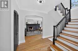 238 ISLAND PARK DRIVE | Ottawa Ontario | Slide Image Nine