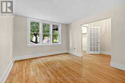 208 HOLLAND AVENUE | Ottawa Ontario | Slide Image Seven