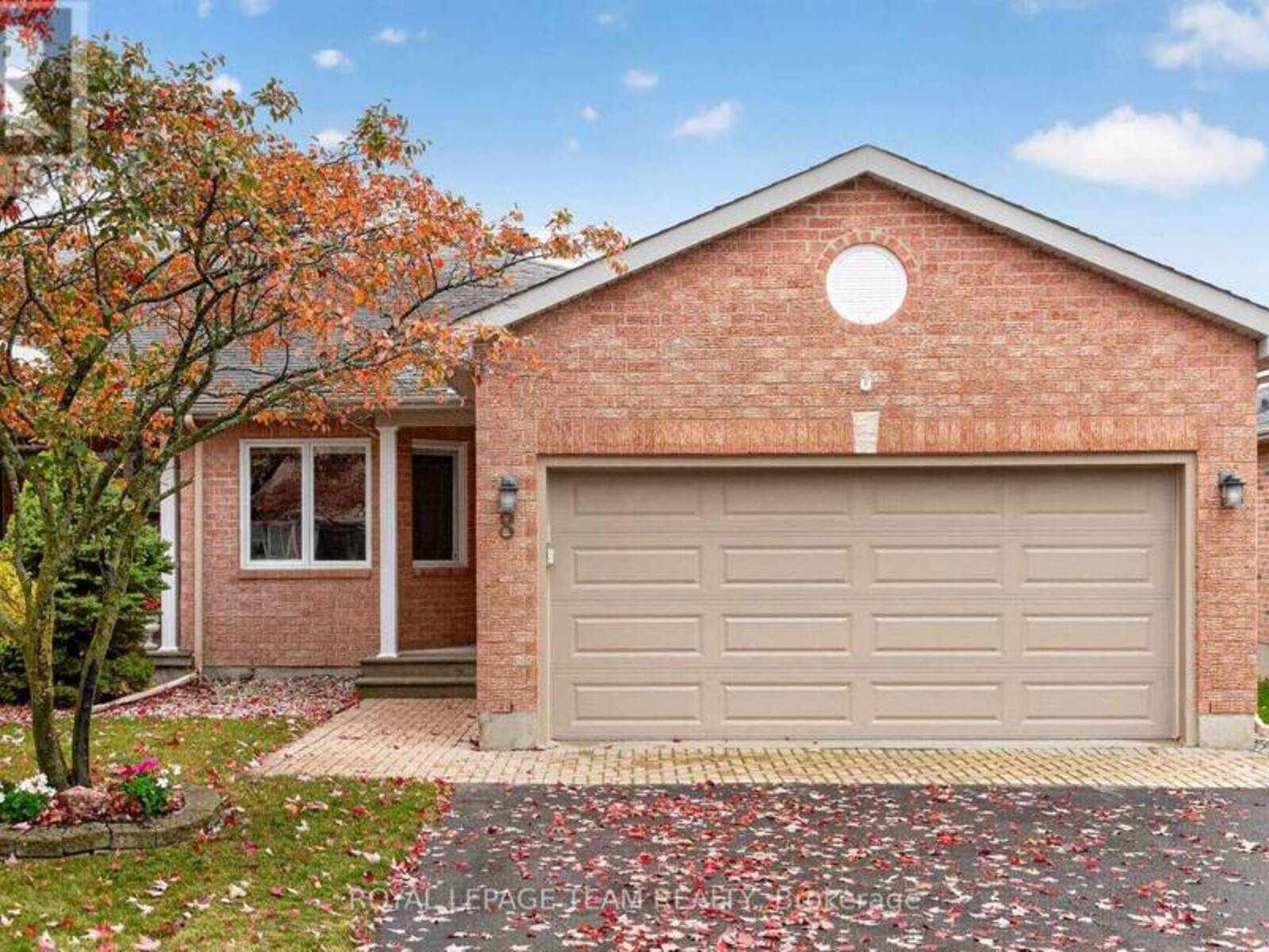 8 PARTRIDGE DRIVE, Ottawa, Ontario K2M 2P6