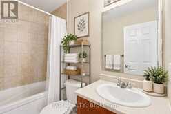 364 SWEET GRASS CIRCLE | Ottawa Ontario | Slide Image Fifteen