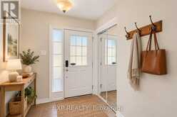 364 SWEET GRASS CIRCLE | Ottawa Ontario | Slide Image Two