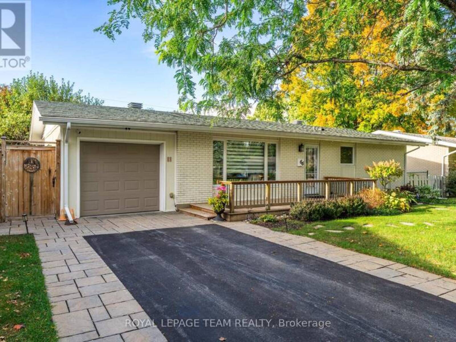 66 STILL WATER DRIVE, Ottawa, Ontario K2H 5K2