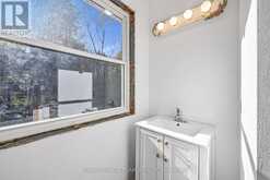 641 HARPER ROAD | Perth Ontario | Slide Image Thirty-two