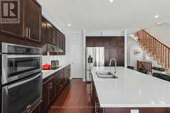 557 SILVERBELL CRESCENT | Ottawa Ontario | Slide Image Four