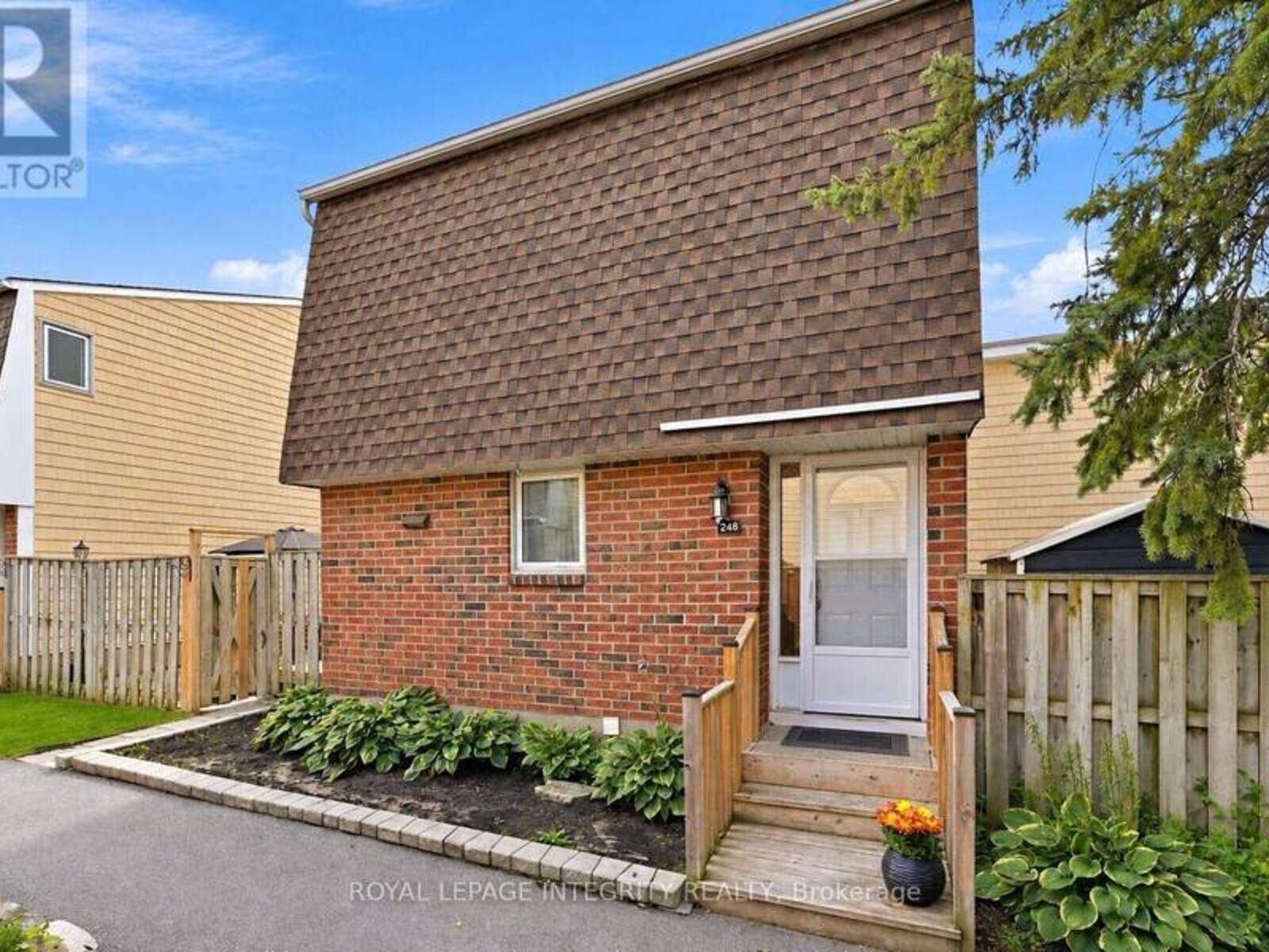 248 SALTER CRESCENT, Ottawa, Ontario K2K 1Z2