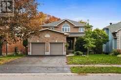 136 SHAUGHNESSY CRESCENT | Ottawa Ontario | Slide Image Six