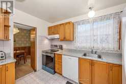 2092 ST LAURENT BOULEVARD | Ottawa Ontario | Slide Image Thirteen