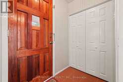 22 LAVINA CRESCENT | Ottawa Ontario | Slide Image Two