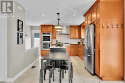 1321 RUSTIC DRIVE | Ottawa Ontario | Slide Image Six