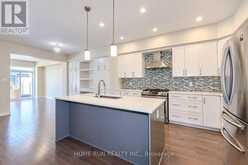 785 CAIRN CRESCENT | Ottawa Ontario | Slide Image Eight