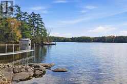 125 PIKE LAKE ROUTE 11 ROAD | Perth Ontario | Slide Image Thirty-nine