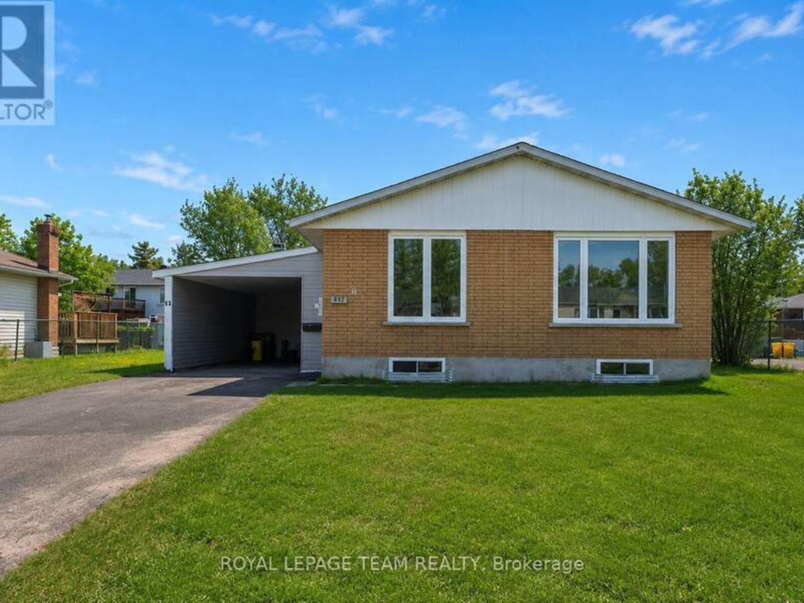 61 HERMAN STREET, Petawawa, Ontario K8H 3B2