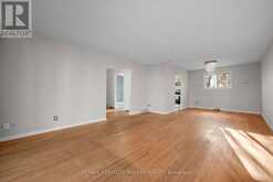 18 SILVER ASPEN CRESCENT | Ottawa Ontario | Slide Image Eight