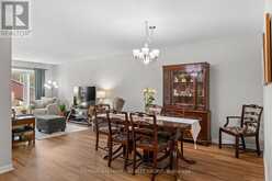 9 FIRESIDE CRESCENT | Ottawa Ontario | Slide Image Eight