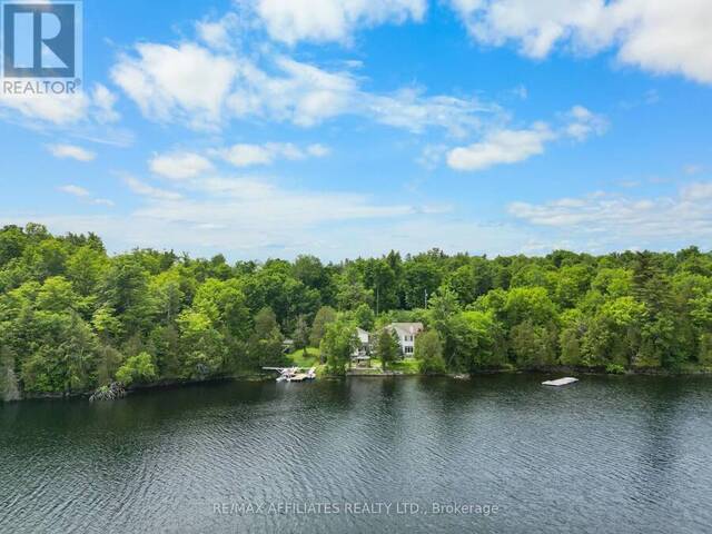 101 ARTHUR ROAD Tay Valley Ontario, K0H 2B0 - 4 Bedrooms Waterfront Home For sale