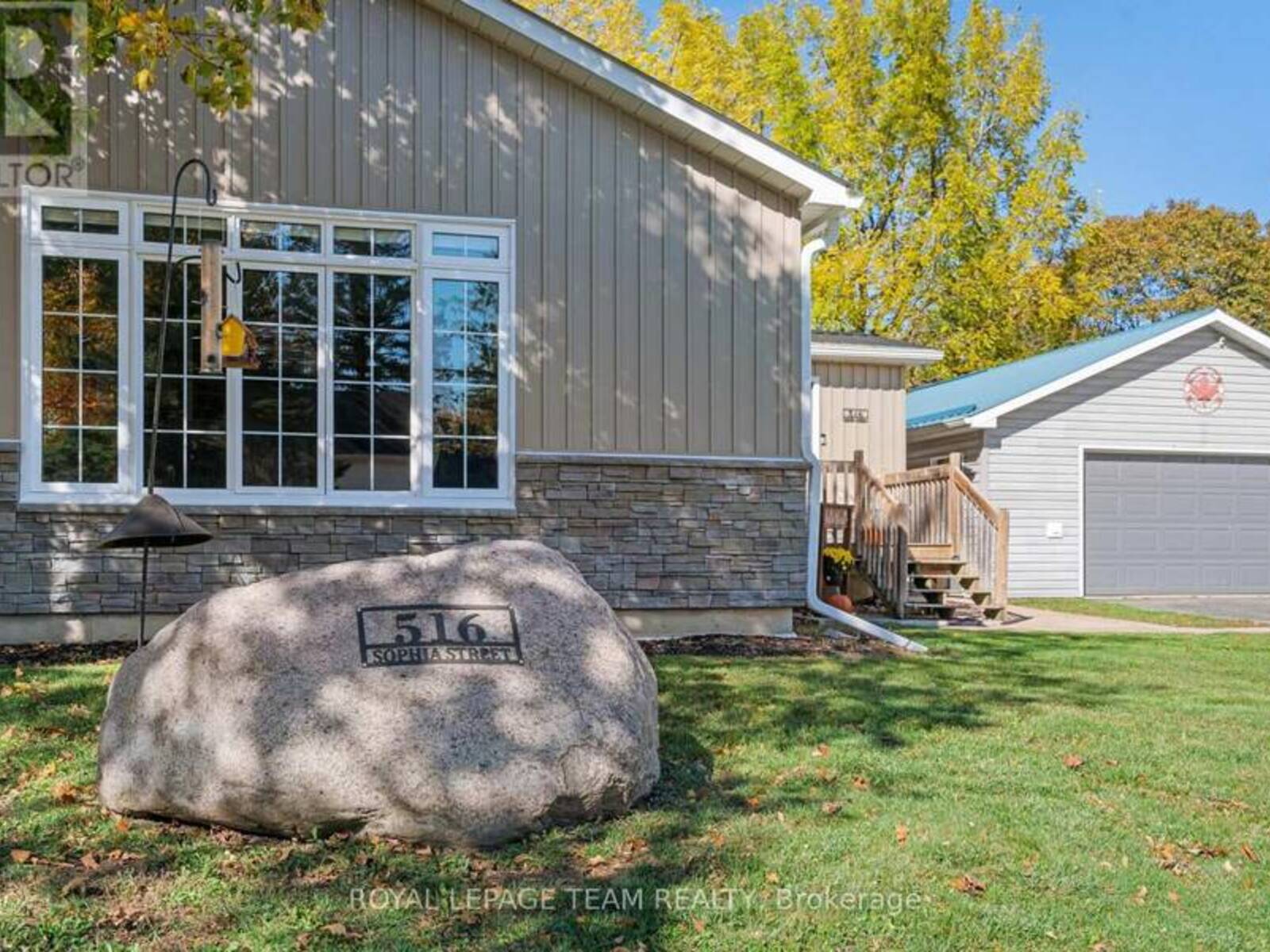 516 SOPHIA STREET, Prescott, Ontario K0E 1T0