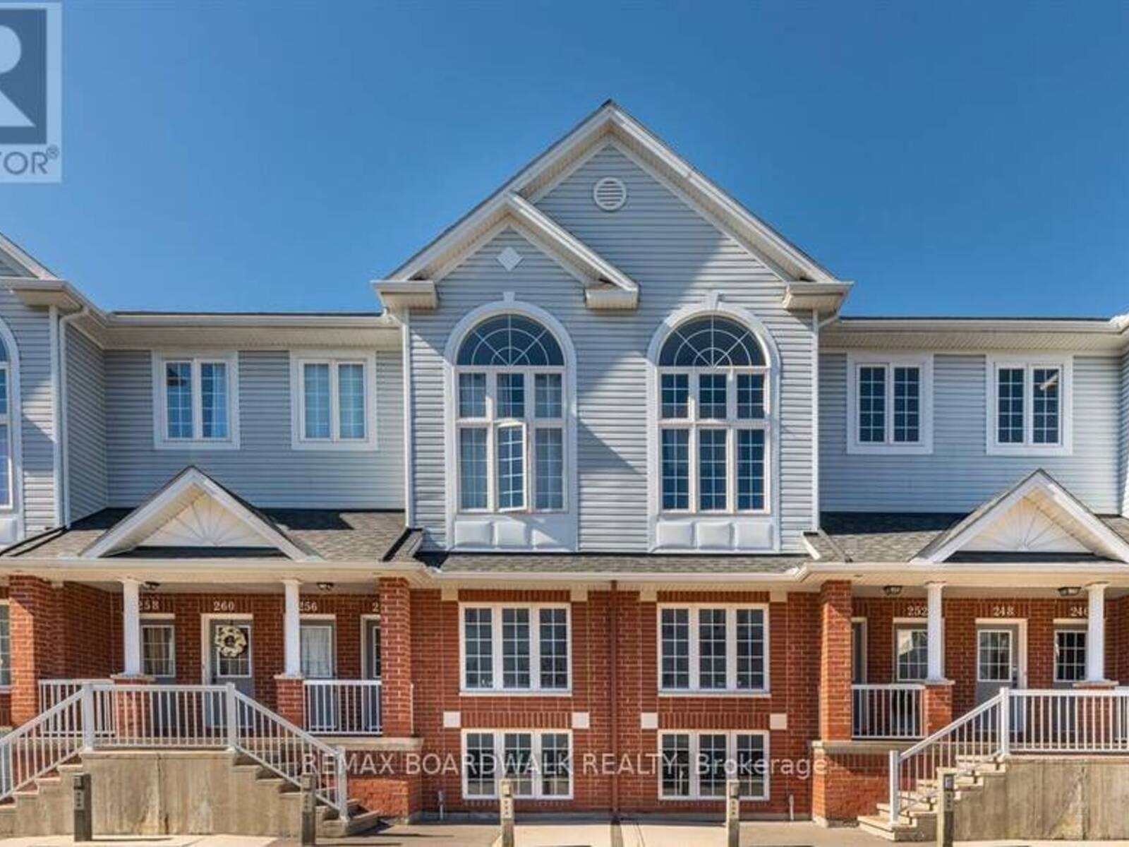 250 GERSHWIN PRIVATE, Ottawa, Ontario K2H 1G5