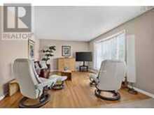 1592 MAXIME STREET | Ottawa Ontario | Slide Image Eight