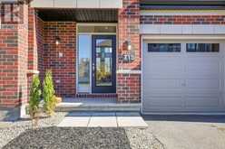 715 CAPRICORN CIRCLE | Ottawa Ontario | Slide Image Two