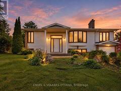 5293 MCLEAN CRESCENT Ottawa Ontario, K4M 1G1