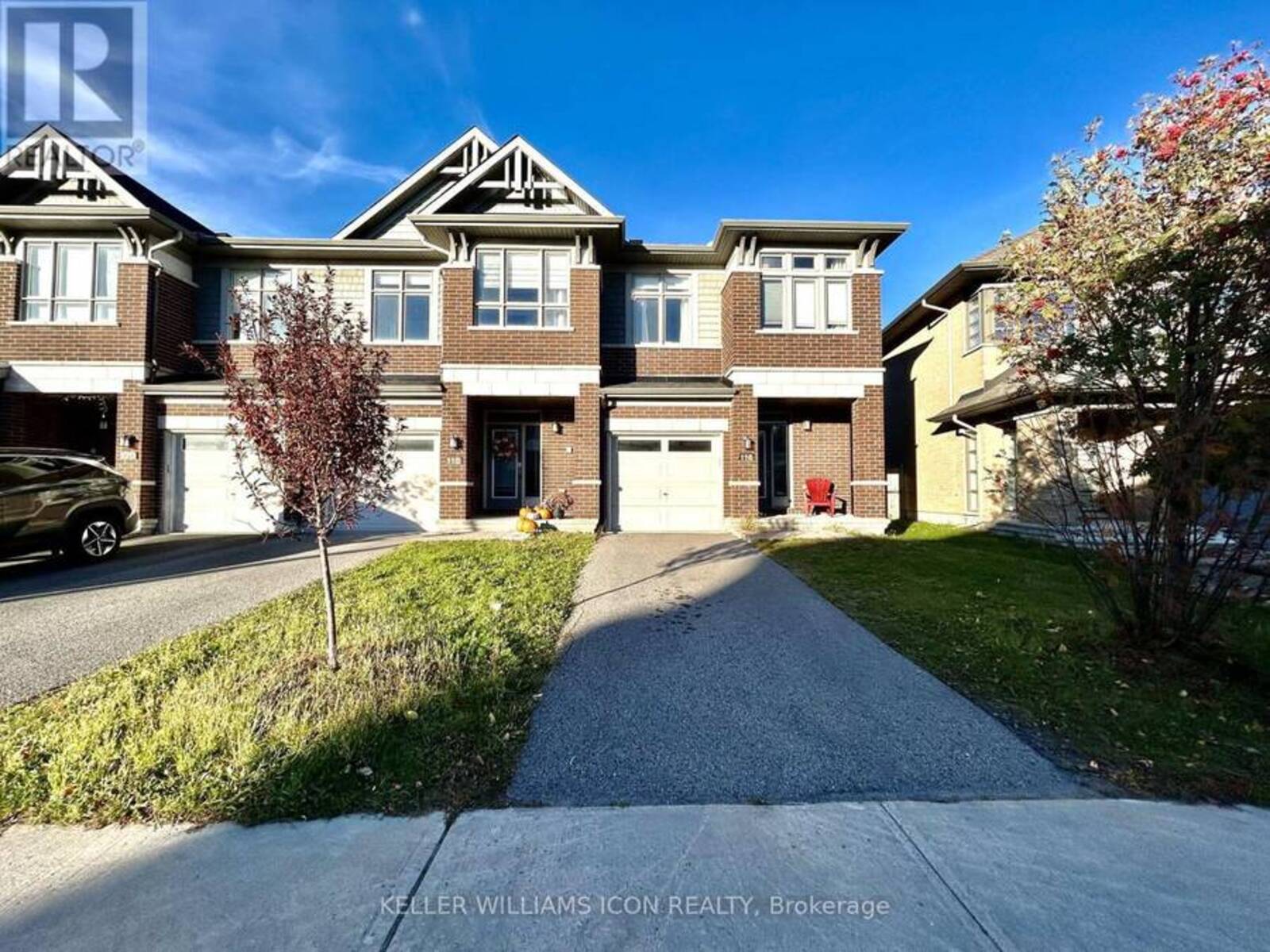 116 LARIMAR CIRCLE, Ottawa, Ontario K1X 0B7