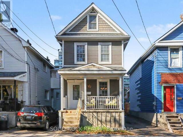 127 PAMILLA STREET Ottawa Ontario, K1S 3K9 - 3 Bedrooms Home For Sale