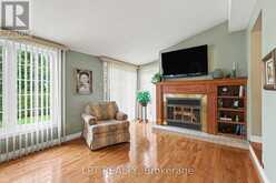 28 MEADOW GLADE GARDENS | Ottawa Ontario | Slide Image Nineteen