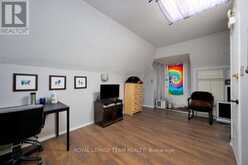 422 DONALD B MUNRO DRIVE | Ottawa Ontario | Slide Image Twenty