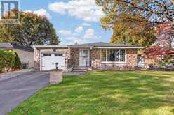 886 TROJAN AVENUE | Ottawa Ontario | Slide Image One