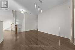 171 TRAIL SIDE CIRCLE | Ottawa Ontario | Slide Image Nine