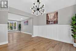 62 TRAILWAY CIRCLE | Ottawa Ontario | Slide Image Nine