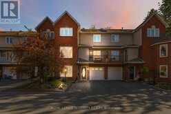 4 BERTON PLACE | Ottawa Ontario | Slide Image One