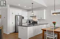 325 SPREADWING WAY | Ottawa Ontario | Slide Image Thirteen