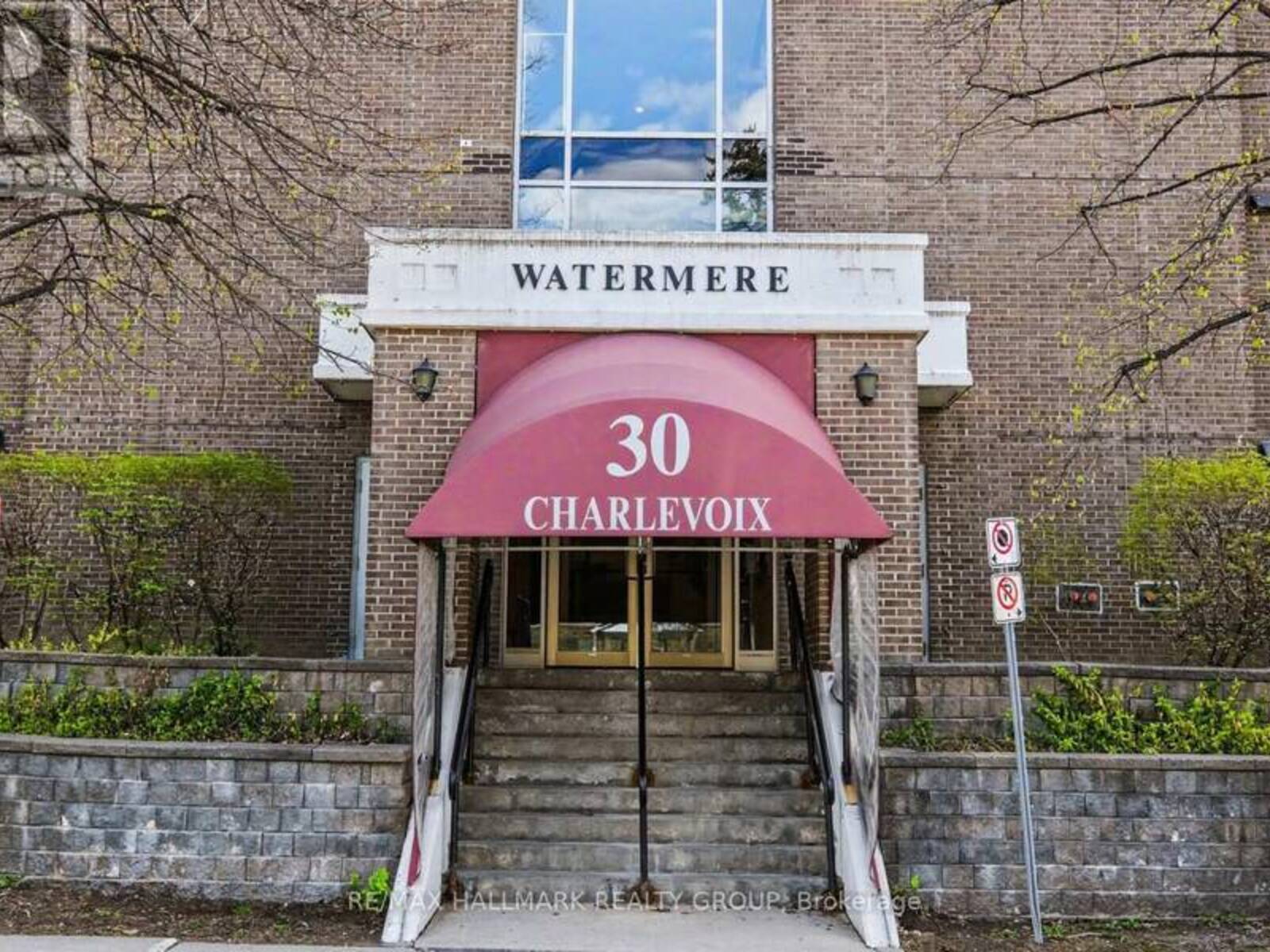 103 - 30 CHARLEVOIX STREET, Ottawa, Ontario K1L 8K5
