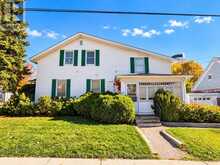15 STRATHCONA STREET | Smiths Falls Ontario | Slide Image Nine