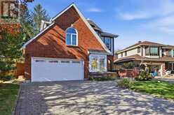 19 CULLEN COURT | Ottawa Ontario | Slide Image Two