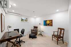 2110 HONEYWELL AVENUE | Ottawa Ontario | Slide Image Thirty-three