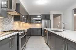 246 AQUARIUM AVENUE | Ottawa Ontario | Slide Image Twelve