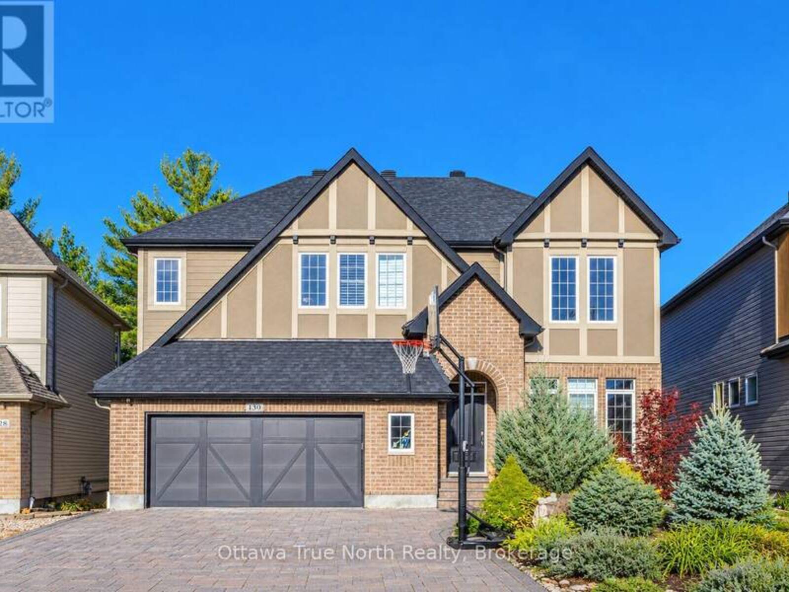 130 GRAINSTONE WAY, Ottawa, Ontario K2T 0H4