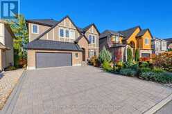 130 GRAINSTONE WAY | Ottawa Ontario | Slide Image Two