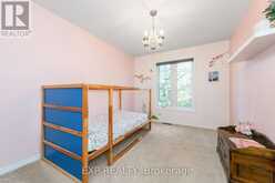 36 MEADOWBREEZE DRIVE | Ottawa Ontario | Slide Image Thirty
