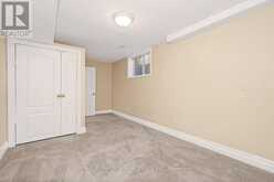 108 ISLAY PRIVATE | Ottawa Ontario | Slide Image Nineteen