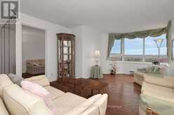815 - 80 SANDCASTLE DRIVE | Ottawa Ontario | Slide Image Seven