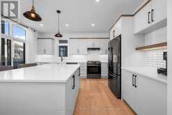 682 BORBRIDGE AVENUE | Ottawa Ontario | Slide Image Twelve