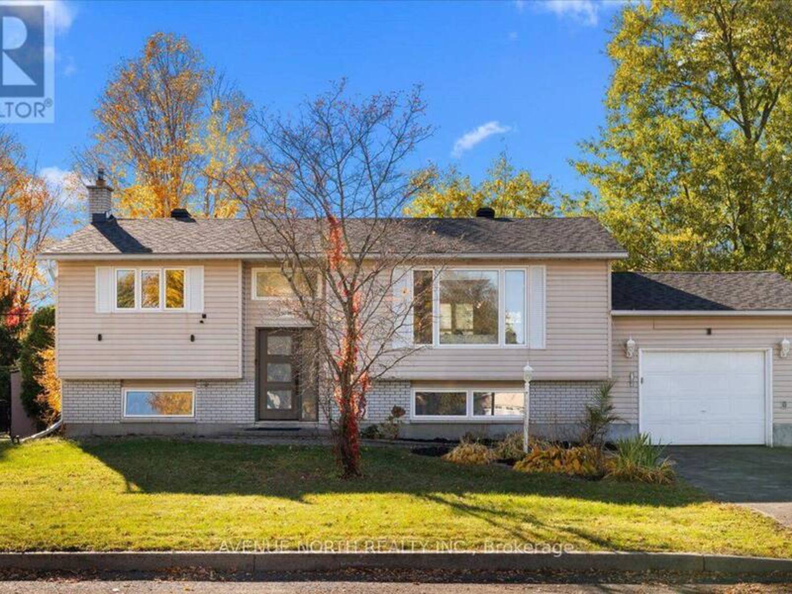 1524 BEACONFIELD STREET, Ottawa, Ontario K1E 1R5