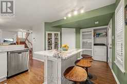 1 - 4 BRISTON PRIVATE | Ottawa Ontario | Slide Image Ten