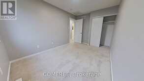 26 DUNDALK PRIVATE | Ottawa Ontario | Slide Image Nineteen